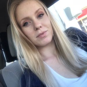 Meet your Posher, Ariel